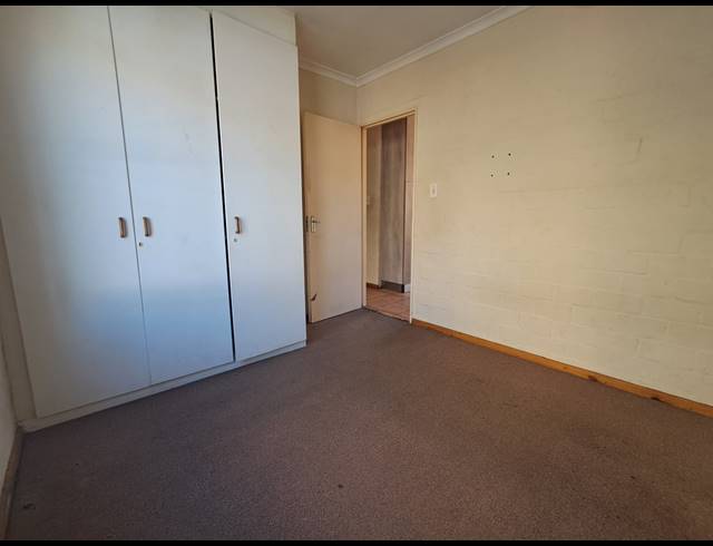 2 BEDROOM APARTMENT FOR SALE IN SUNRIDGE